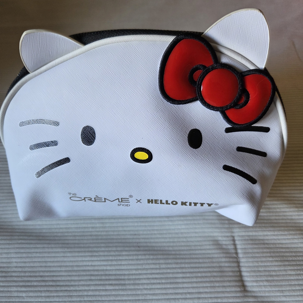 Hello Kitty Cosmetic Bag
